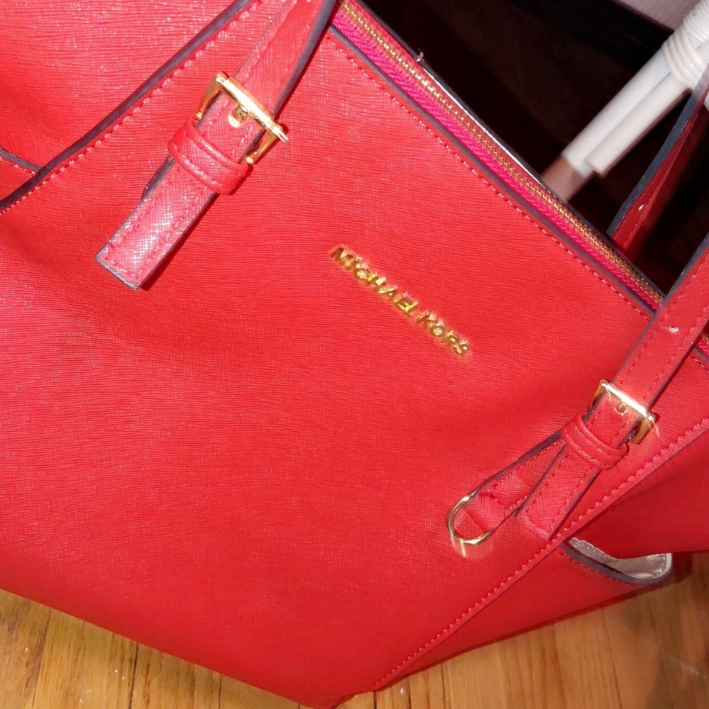 Michael Kors Saffiano Leather Large Tote Bag Like NEW